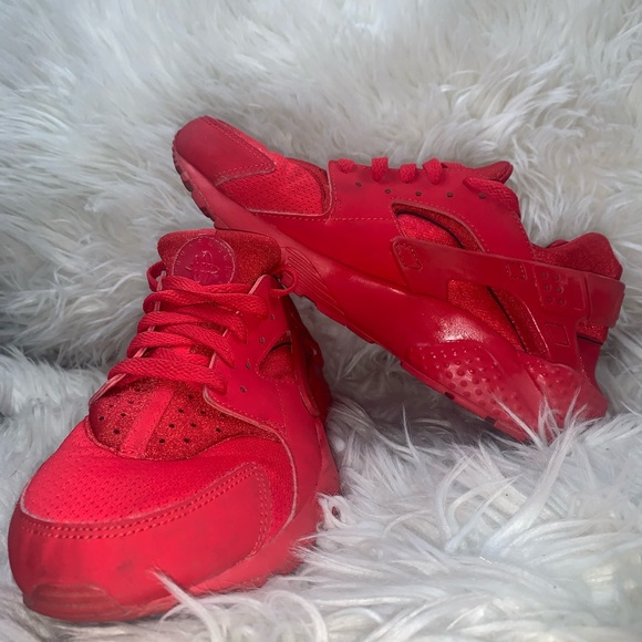 Air Huarache Run/ all red - Picture 2 of 8
